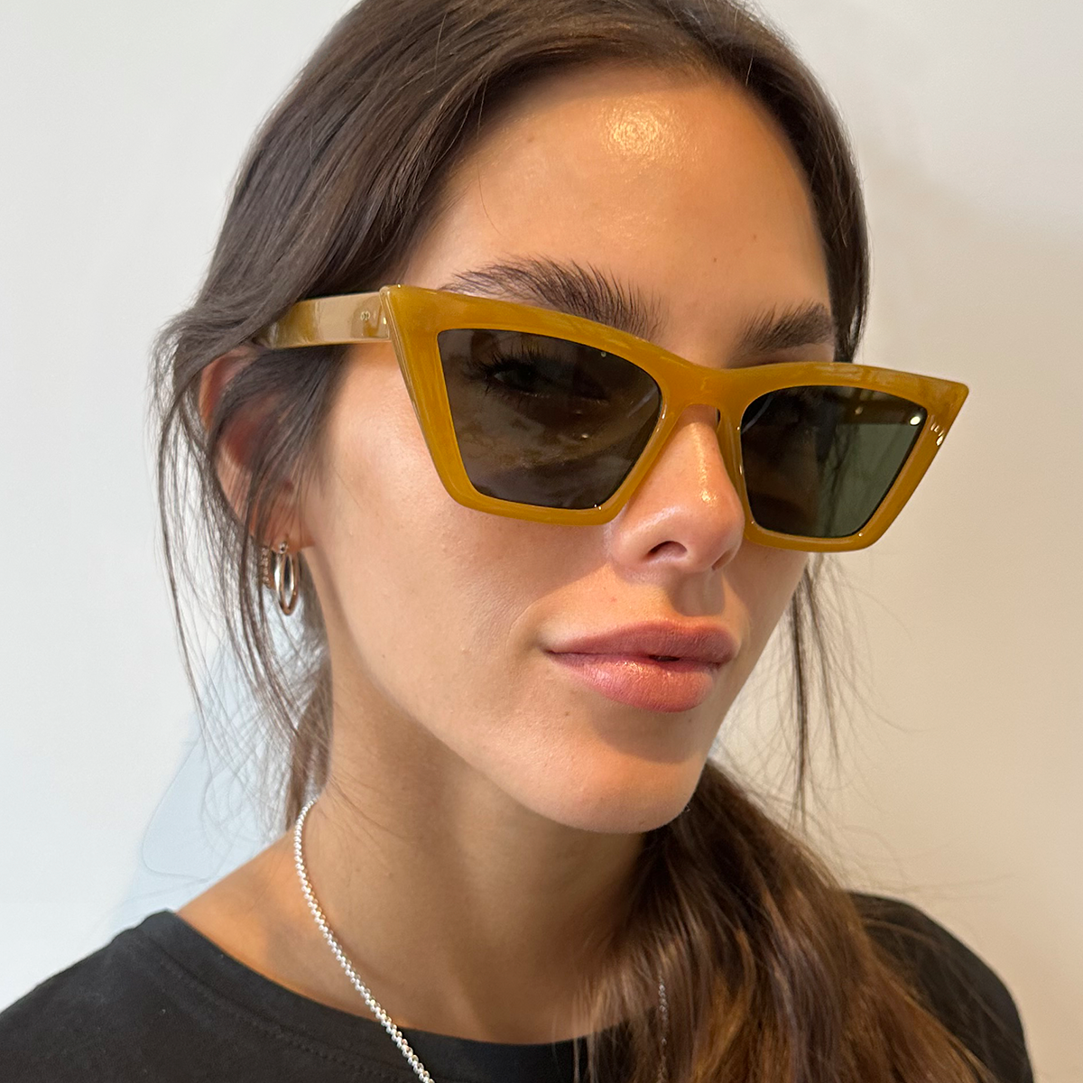 Anteojos de Sol - Frida - Honey - Lente Verde