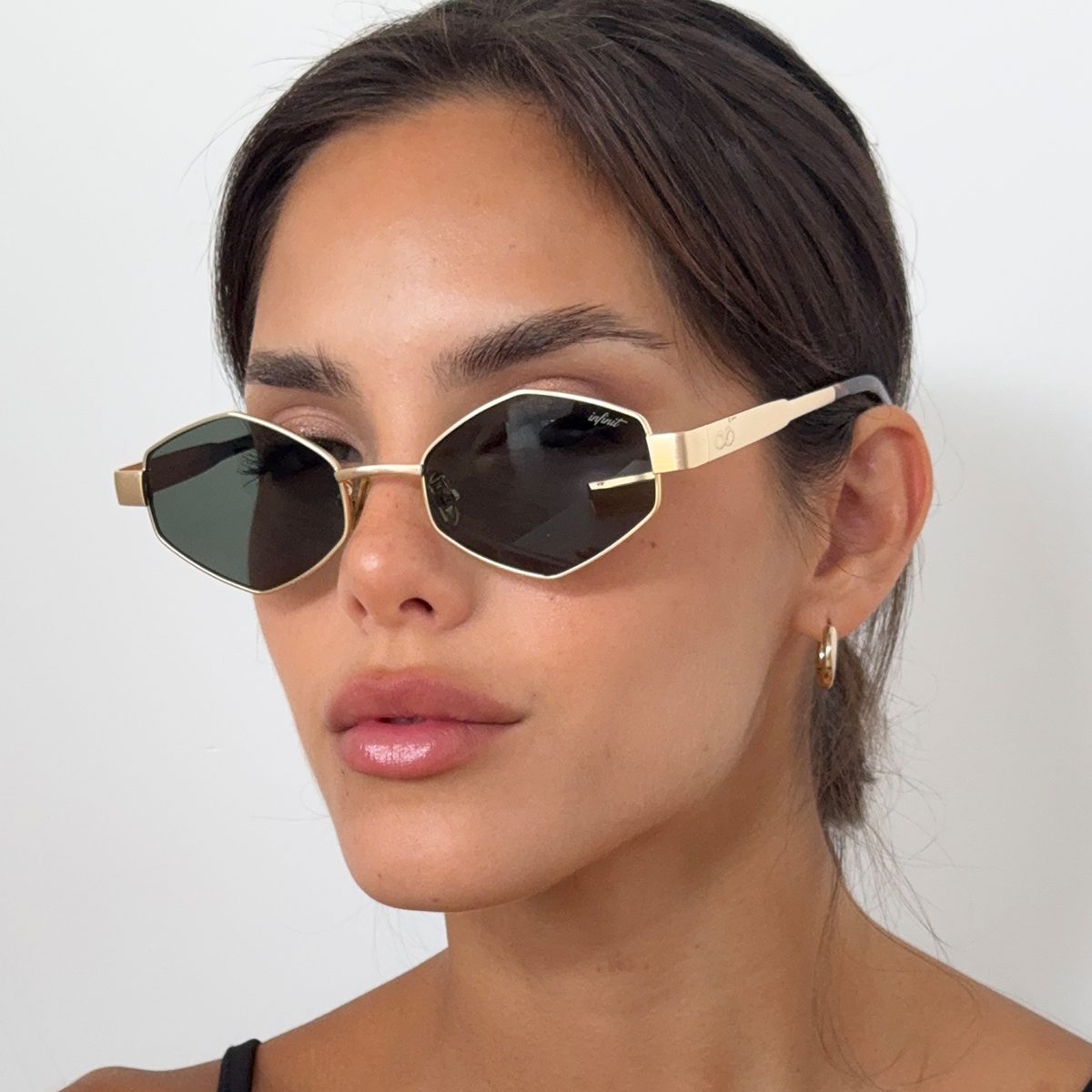 PREVENTA - Anteojos de Sol - Belice - Dorado - Lente Verde