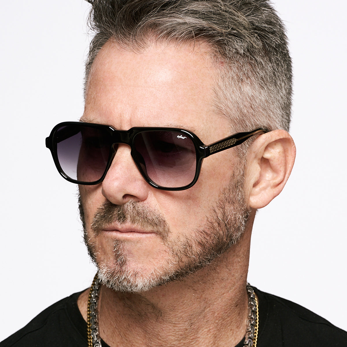 Anteojos de Sol - Burdeos Negro Brillo Lente Gris Degrade