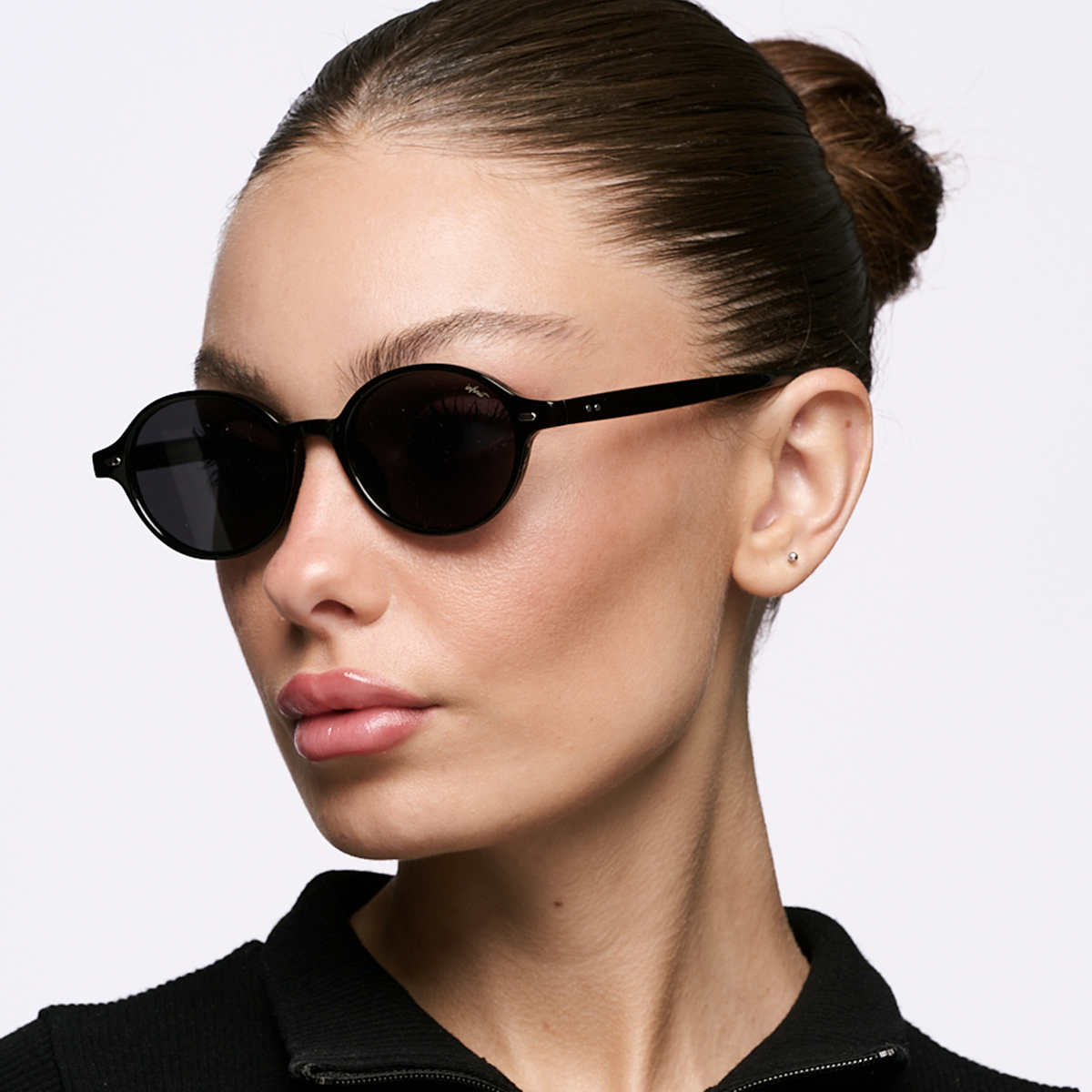 Anteojos de Sol - Vizu Negro Brillo Lente Gris